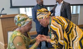 Burundi : “No one has the right to exile half a million Burundians,” pleads Marguerite Barankitse