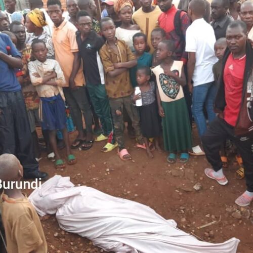 Cibitoke : un père massacré à la machette, son fils de 16 ans en fuite