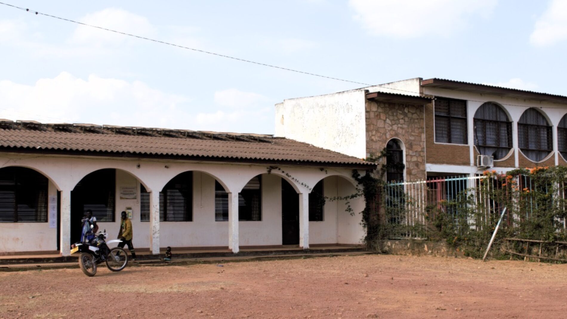 “We’re being made to pay twice” : anger rises in Muyinga over contributions for the Buhumuza headquarters