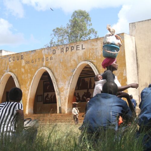Burundi : a family wiped out by a grenade explosion in Karusi, two dead and three seriously injured