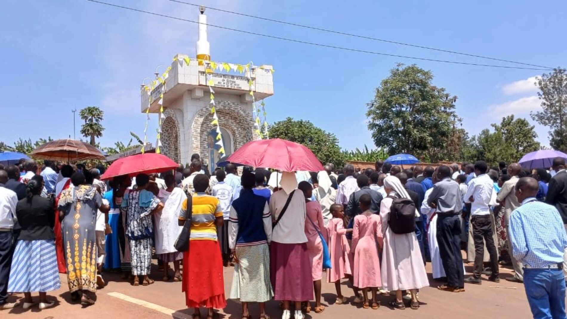 Picha ya wiki-Askofu Mkuu Joachim Ruhuna: Miaka 30 tangu kuuawa kwake, familia yake bado inadai haki